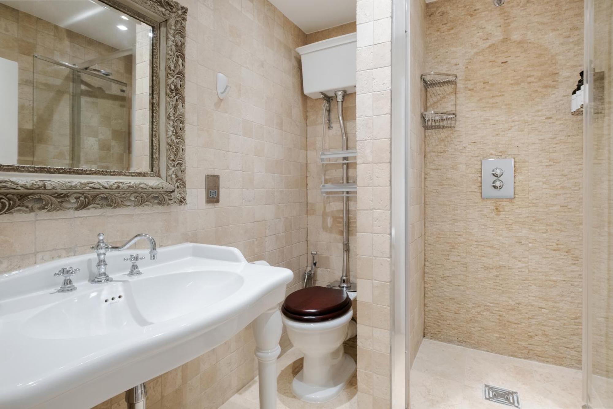 Luxury 2 Bedrooms In South Kensington * London